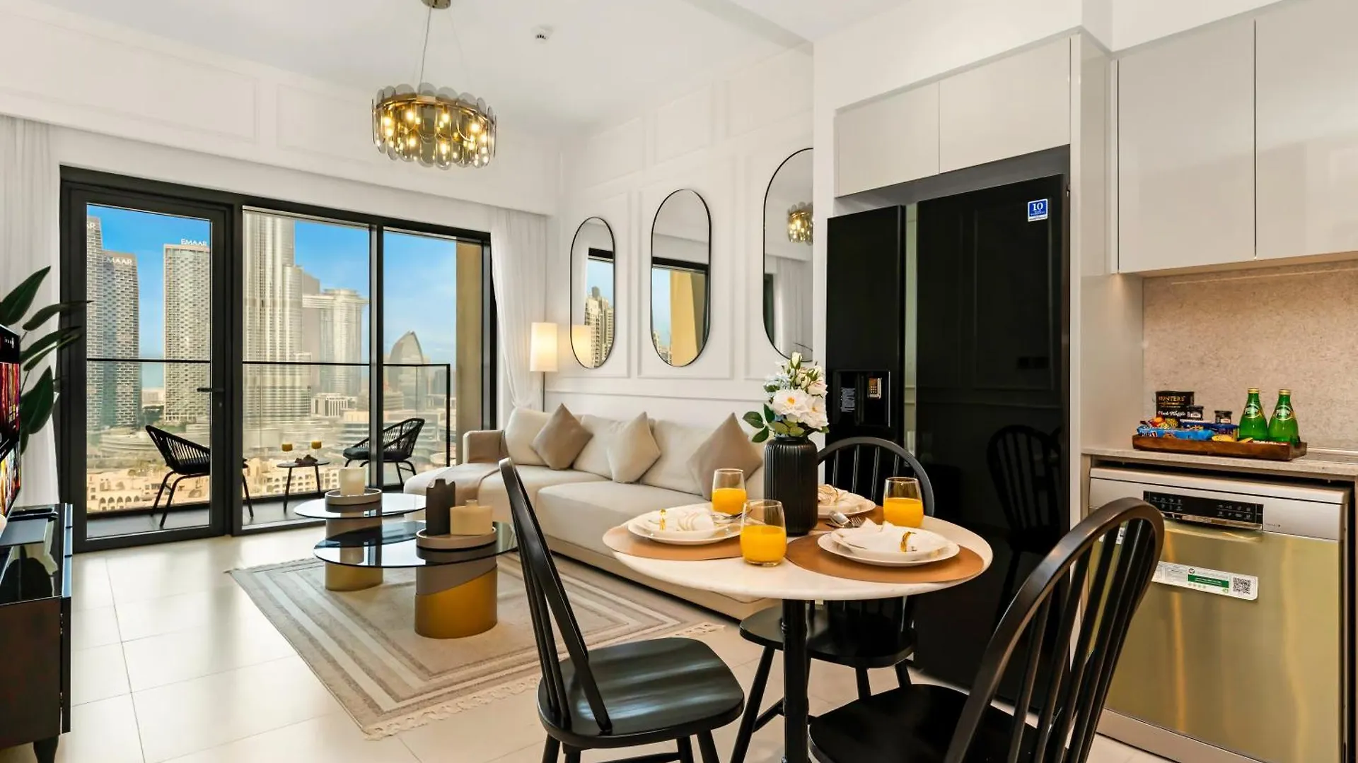 Apartment Burj Khalifa View Luxe 2Br, 5 Mins Walk To Dubai Mall