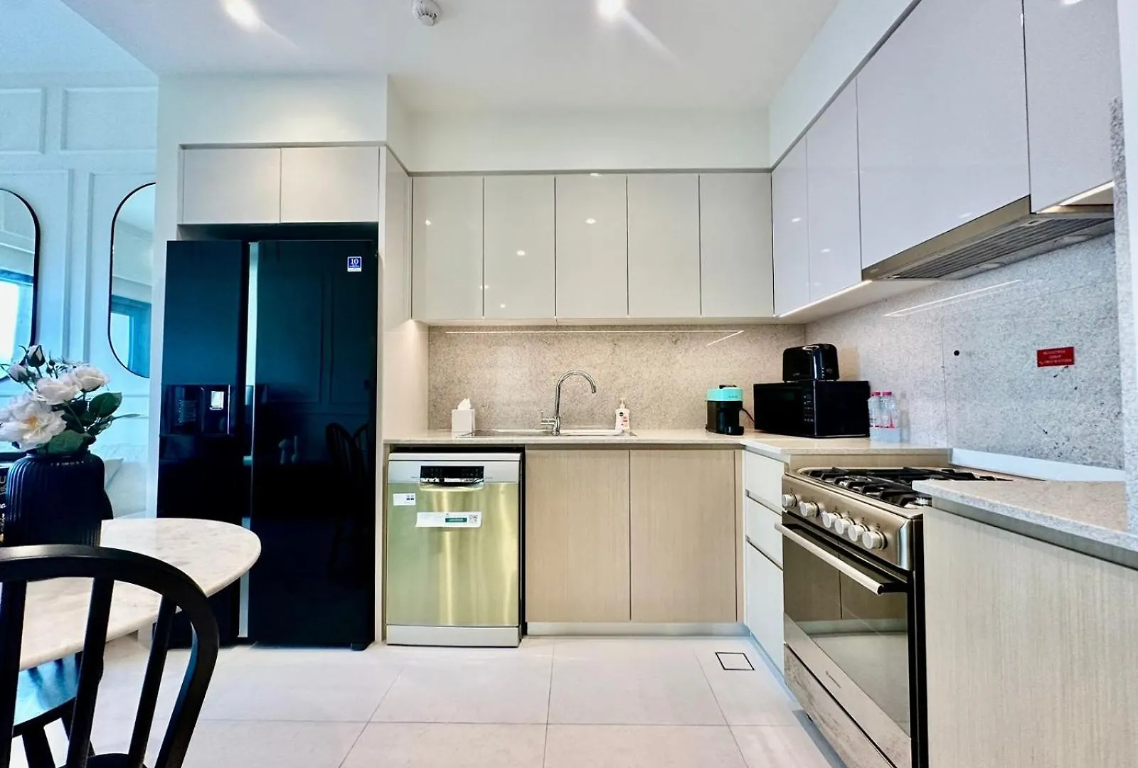 Burj Khalifa View Luxe 2Br, 5 Mins Walk To Dubai Mall 0*,